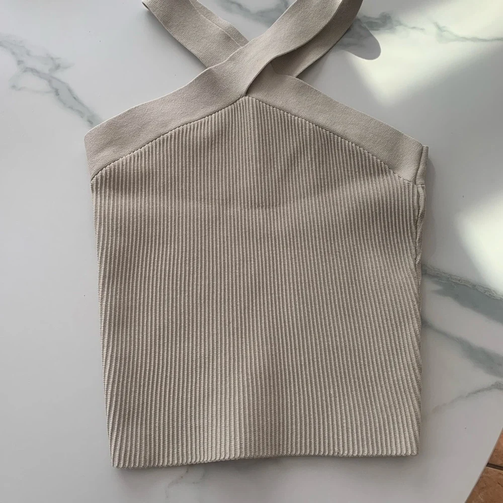 Babaton Neutral Cream Ribbed Cross-Strap Tank - Picture 1 of 3